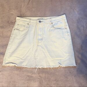 Cotton On Women's Light Cream Jean Shorts